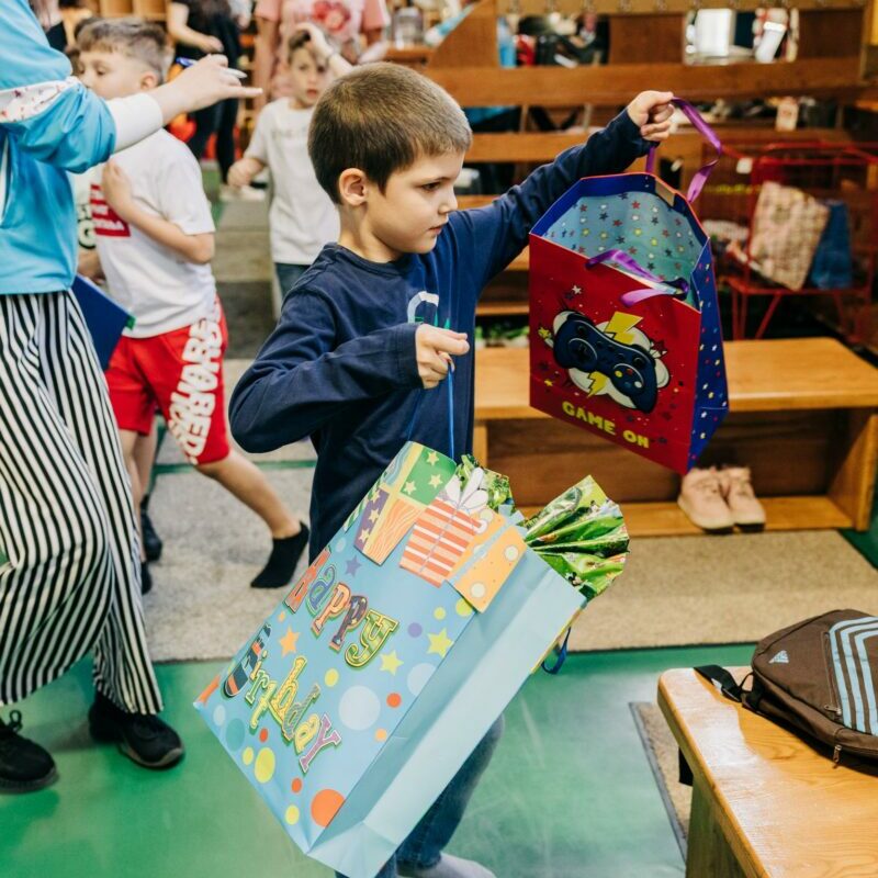 starli-zabavni-park-igraonica-rodjendaonica-deciji-rodjendan
