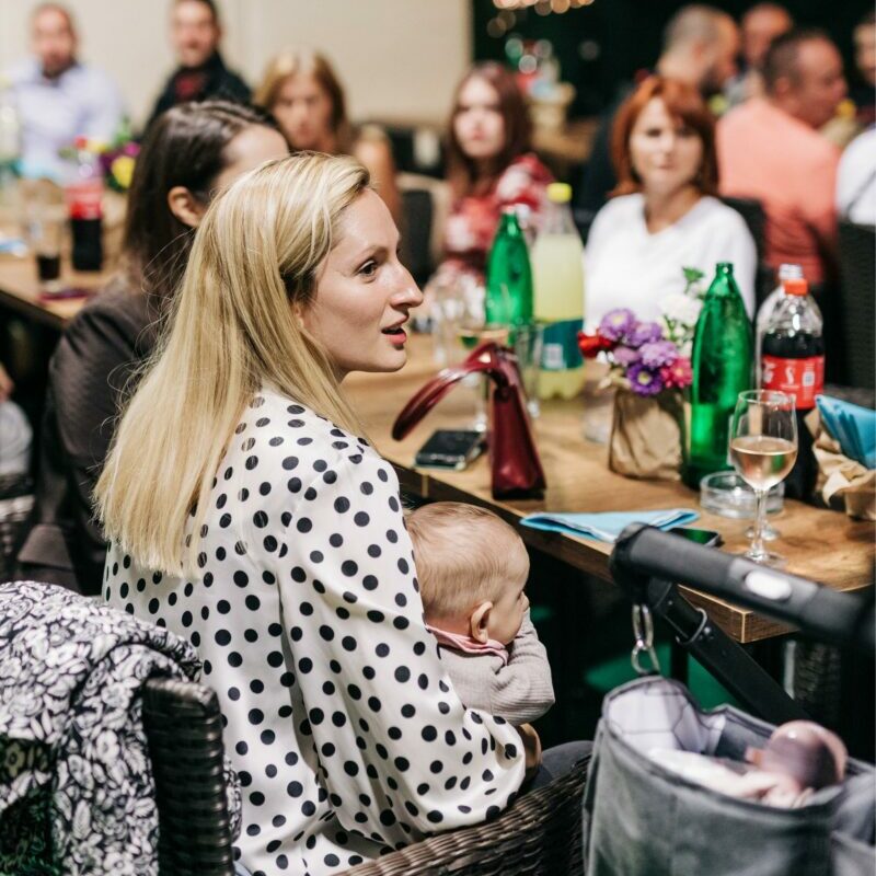 starli-zabavni-park-igraonica-rodjendaonica-kafic-za-roditelje