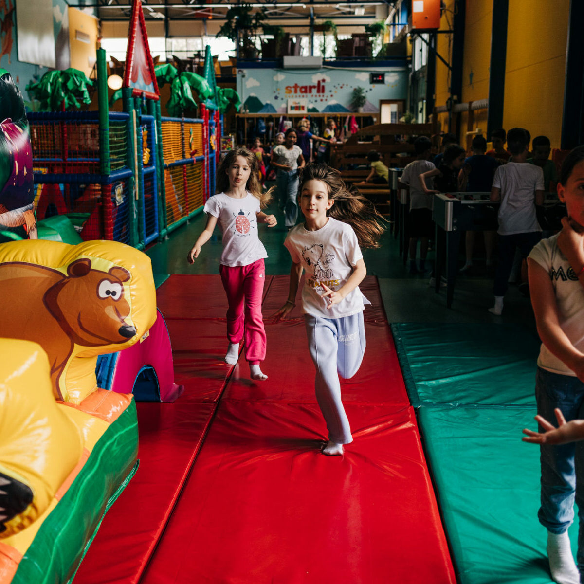 starli-zabavni-park-igraonica-rodjendaonica-zabava