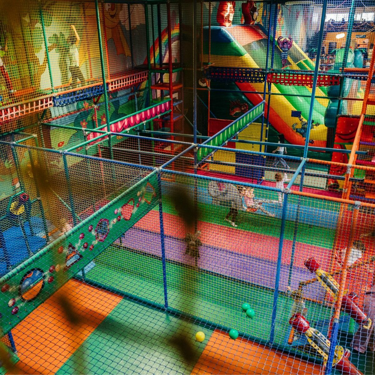 starli-igraonica-docek-deda-mraza-novi-sad